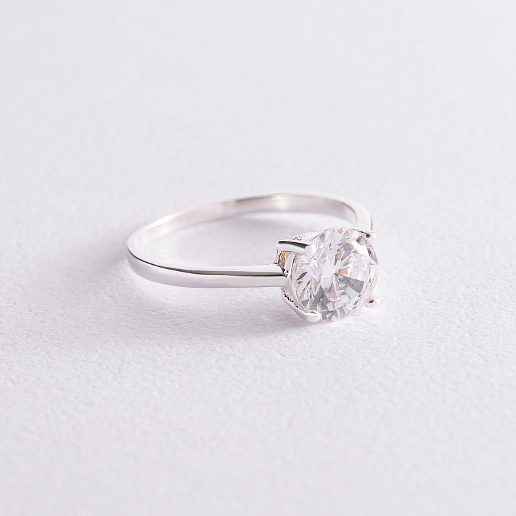 Срібна каблучка з фіанітом 111898 від ювелірного магазину Онікс