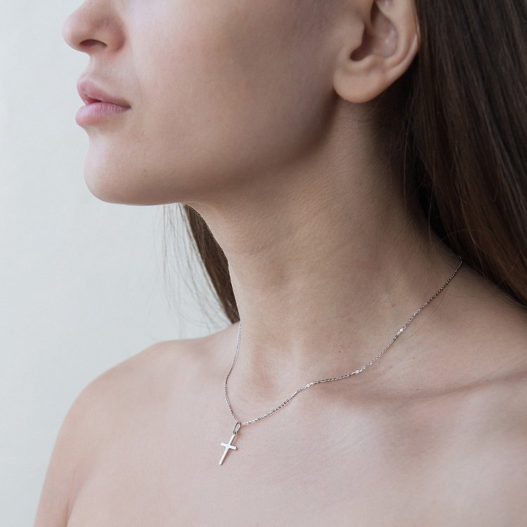 Хрестик з білого золота п02863 від ювелірного магазину Онікс - 3