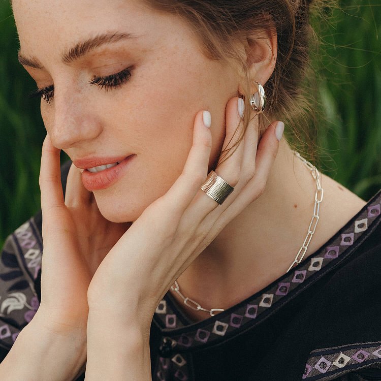 Срібні сережки - кільця 123220 від ювелірного магазину Онікс - 15