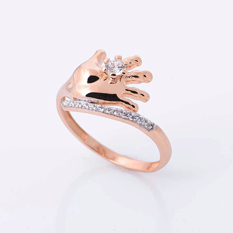 Золотое кольцо "Ручка младенца" с фианитами к04722 от ювелирного магазина Оникс