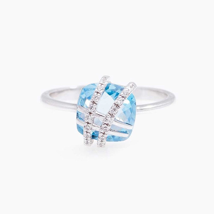 Золотое кольцо с топазом и фианитами t14036042 от ювелирного магазина Оникс - 2