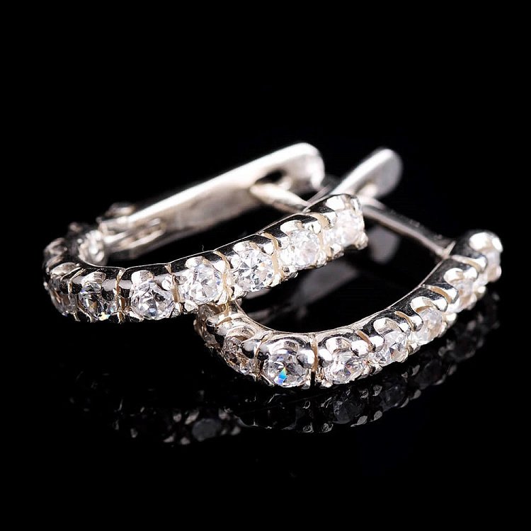 Срібні сережки з фіанітами 12863 від ювелірного магазину Онікс - 2