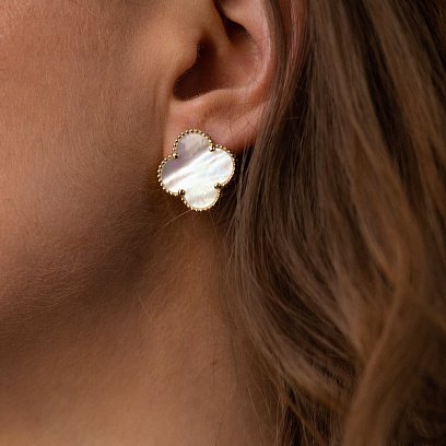 Сережки "Конюшина" в жовтому золоті (перламутр) с08295