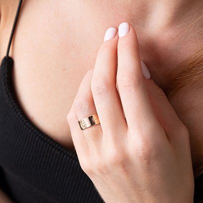 Золота каблучка "Love" к05832 №2