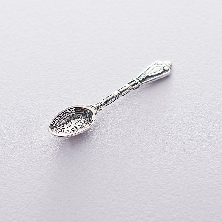 Срібна сувенірна ложка з візерунком (чорніння) 23481 від ювелірного магазину Онікс - 3