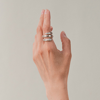 Каблучка "Змія" у білому золоті (фіаніти) к08303 №3