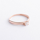 Помолвочное золотое кольцо с фианитом к08481 от ювелирного магазина Оникс - 1