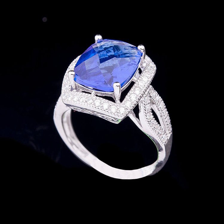 Кольцо с синими фианитами к21 от ювелирного магазина Оникс - 2