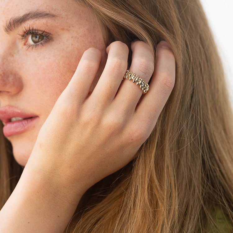 Кольцо "Тереза" в желтом золоте к06547 от ювелирного магазина Оникс - 1