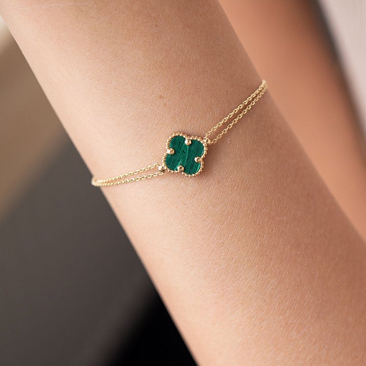 Двойной браслет "Клевер" в желтом золоте (малахит) б04823 от ювелирного магазина Оникс - 3