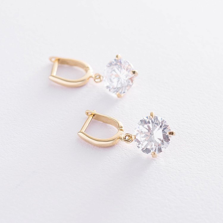 Сережки "Захоплення" з фіанітами в жовтому золоті с05703f від ювелірного магазину Онікс