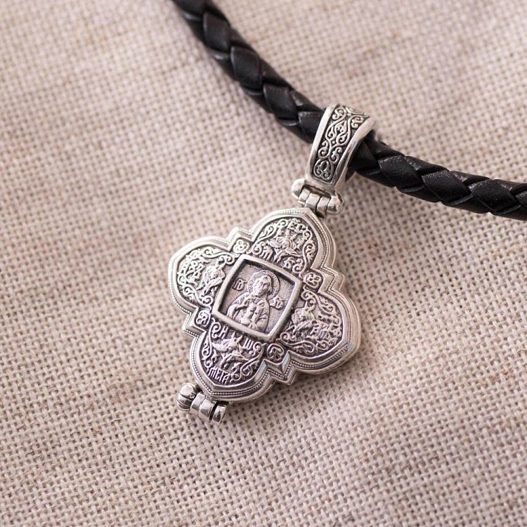 Срібний мощевик "Господь Вседержитель. Казанська ікона Божої Матері" з чорнінням 132475 від ювелірного магазину Онікс - 9