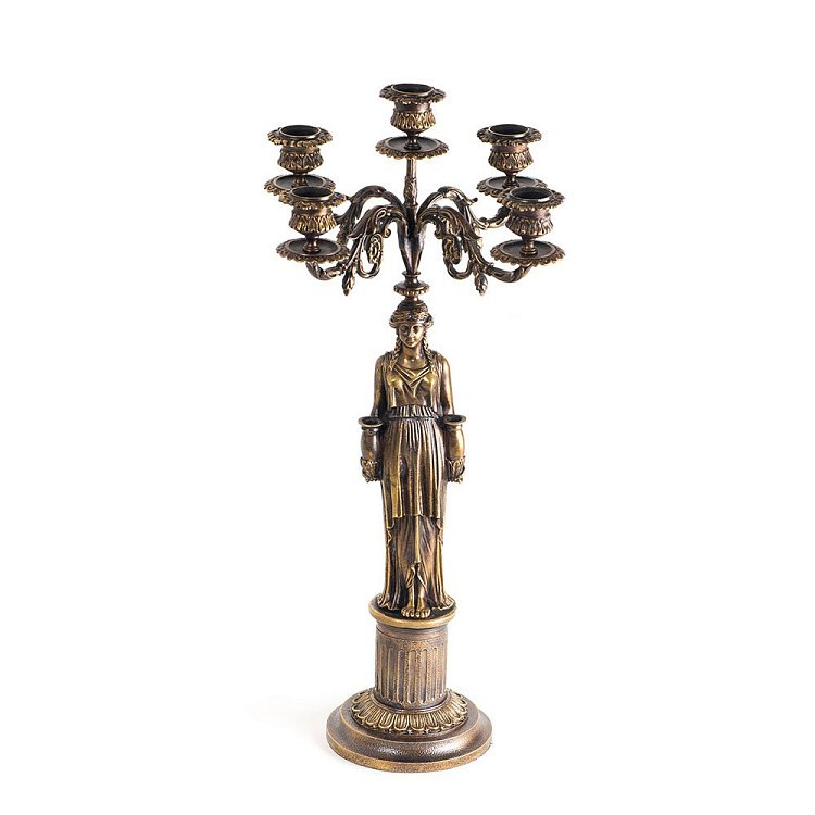 Бронзовая фигура ручной работы "Девушка с подсвечником" сер00068 от ювелирного магазина Оникс