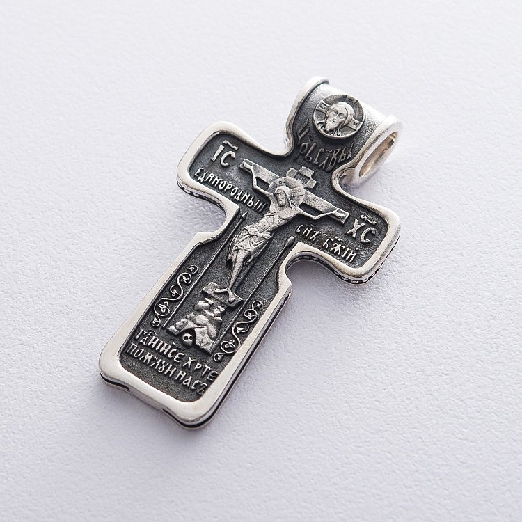 Срібний хрест з розп'яттям (чорнінням) 132695 від ювелірного магазину Онікс