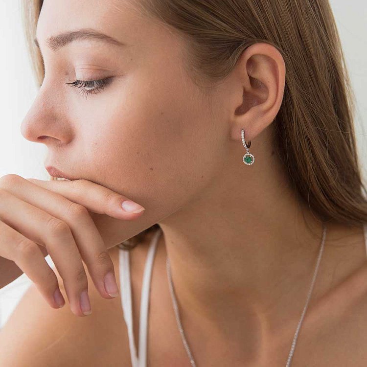 Золоті сережки з діамантами і смарагдами LDE0523-p від ювелірного магазину Онікс - 1