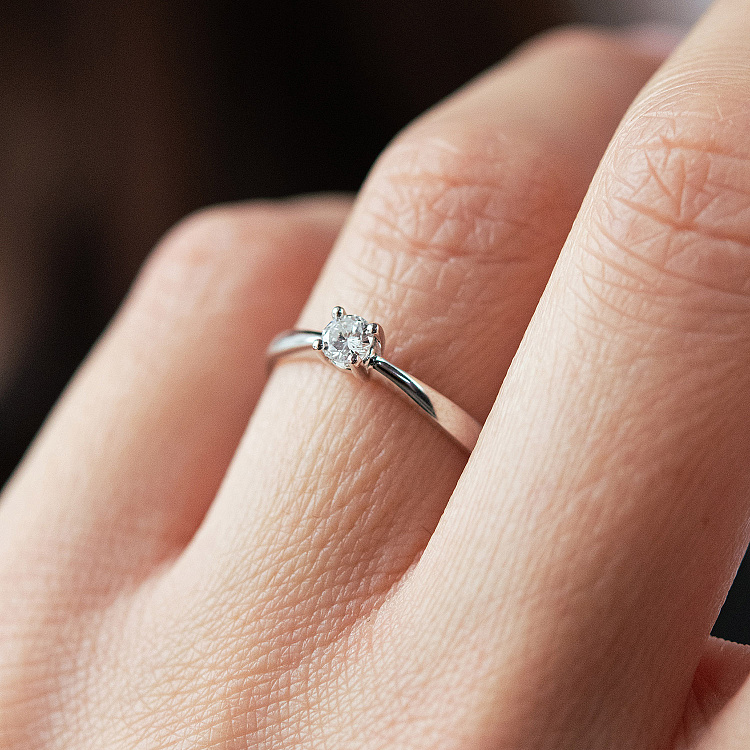 Помолвочное золотое кольцо с бриллиантом 101-10021(3.4)б от ювелирного магазина Оникс - 3