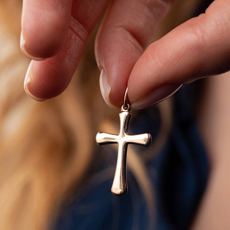 Хрестик в червоному золоті п03592 від ювелірного магазину Онікс - 1