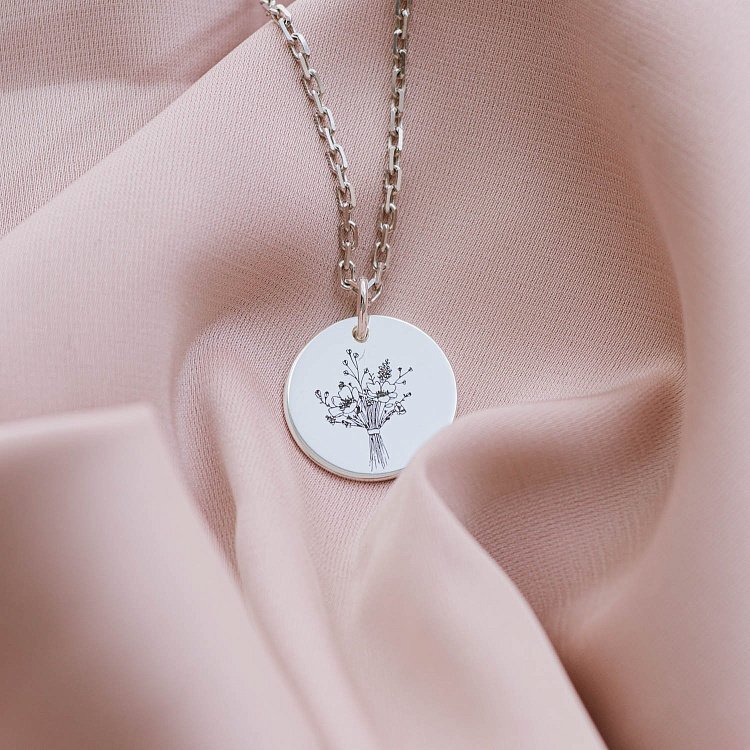 Серебряный кулон с гравировкой "Цветочки" 132724цв от ювелирного магазина Оникс - 1