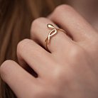 Кольцо "Змея" в желтом золоте к07425 от ювелирного магазина Оникс - 1