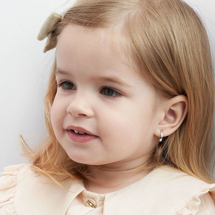 Золоті сережки - кільця з діамантами 310831121 від ювелірного магазину Онікс - 5