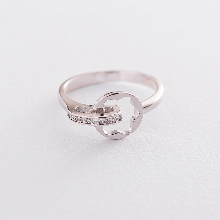 Серебряное кольцо с фианитами 112218 от ювелирного магазина Оникс