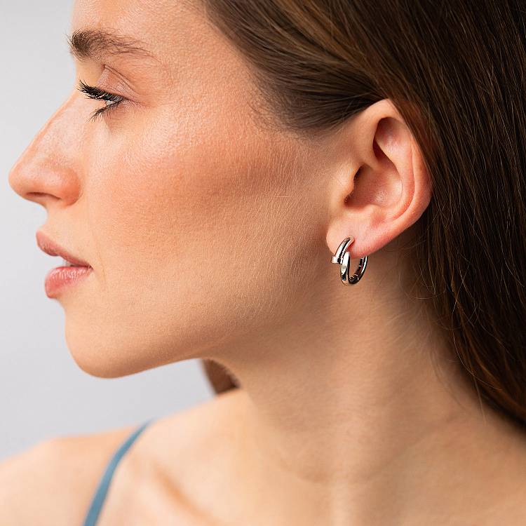 Серьги - кольца "Гвоздь" в белом золоте с09575 от ювелирного магазина Оникс - 3