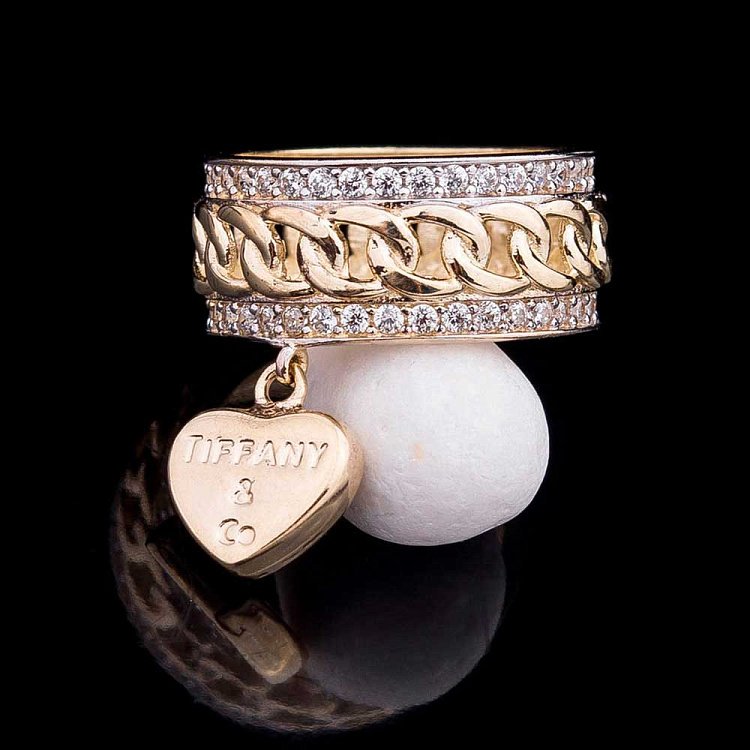 Золота каблучка з фіанітами к04707 - 3 Золота каблучка з фіанітами к04707 від ювелірного магазину Онікс - 3