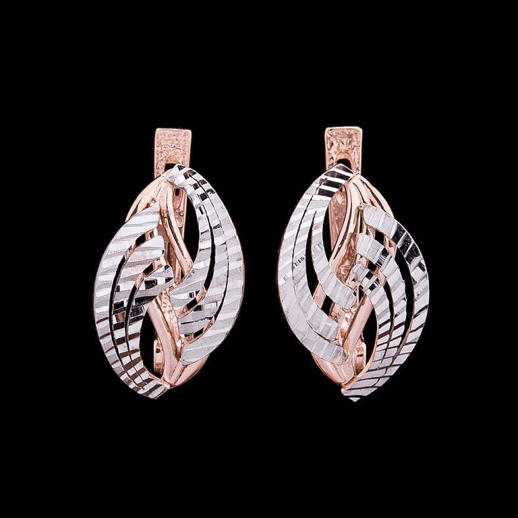 Золотые серьги с03734 от ювелирного магазина Оникс