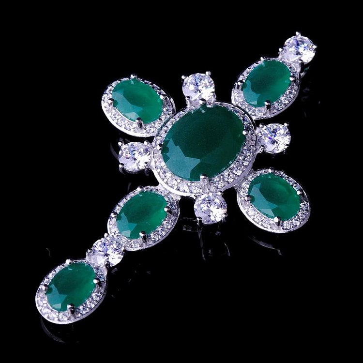 Підвіска "Хрестик" (фіаніти) 131907 від ювелірного магазину Онікс