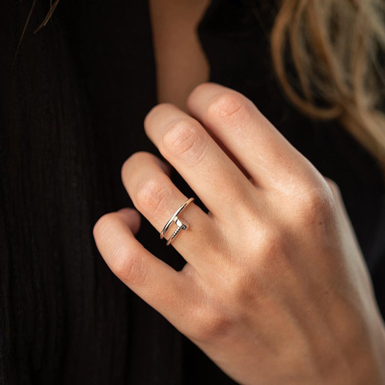 Каблучка "Цвях" в сріблі 112699 - 3 Каблучка "Цвях" в сріблі 112699 від ювелірного магазину Онікс - 3