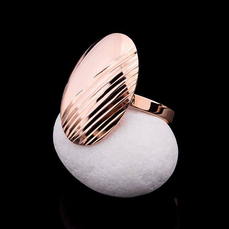 Золота каблучка к01737 від ювелірного магазину Онікс