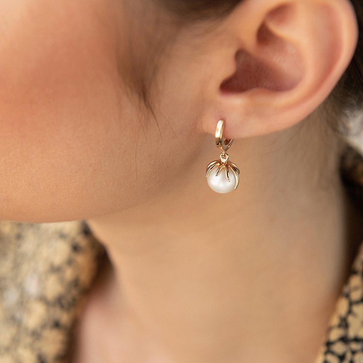 Серьги в красном золоте (культ. пресн. жемчуг) с08582 от ювелирного магазина Оникс - 1