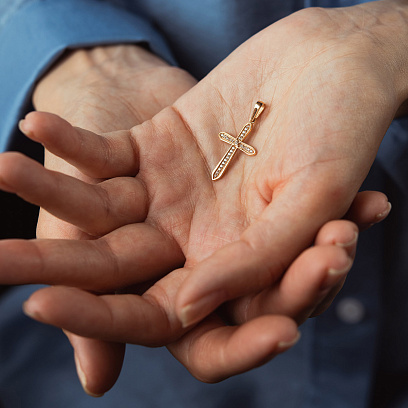 Крестик в красном золоте (фианиты) п04036 №2