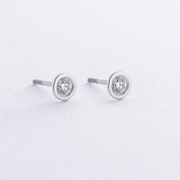 Сережки - пусети з діамантами (біле золото) 330911121 від ювелірного магазину Онікс