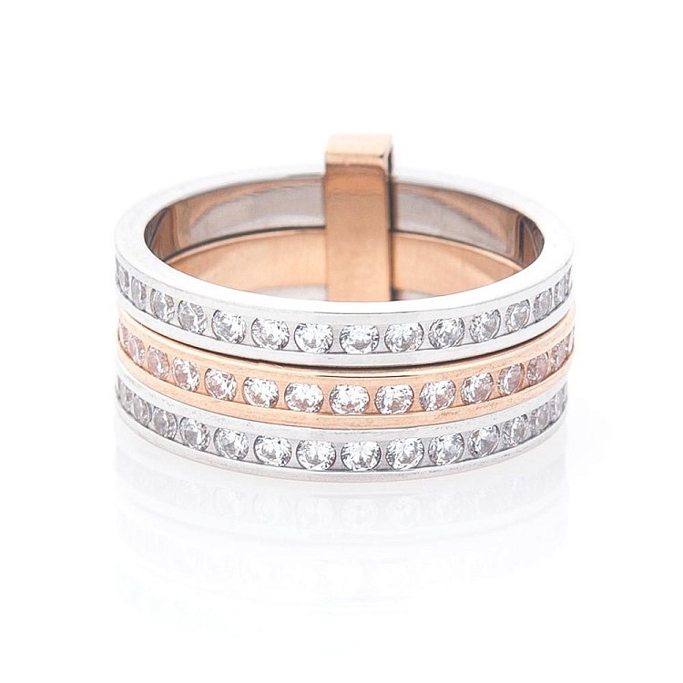 Золотое тройное кольцо с фианитами к02640 от ювелирного магазина Оникс - 1