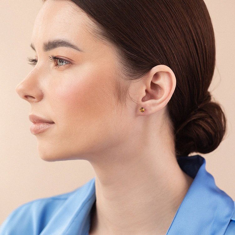 Золоті сережки - пусети з цитрином с08409 від ювелірного магазину Онікс - 1