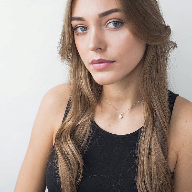 Золота підвіска "Квіточка" з діамантами пб0064cha від ювелірного магазину Онікс - 2