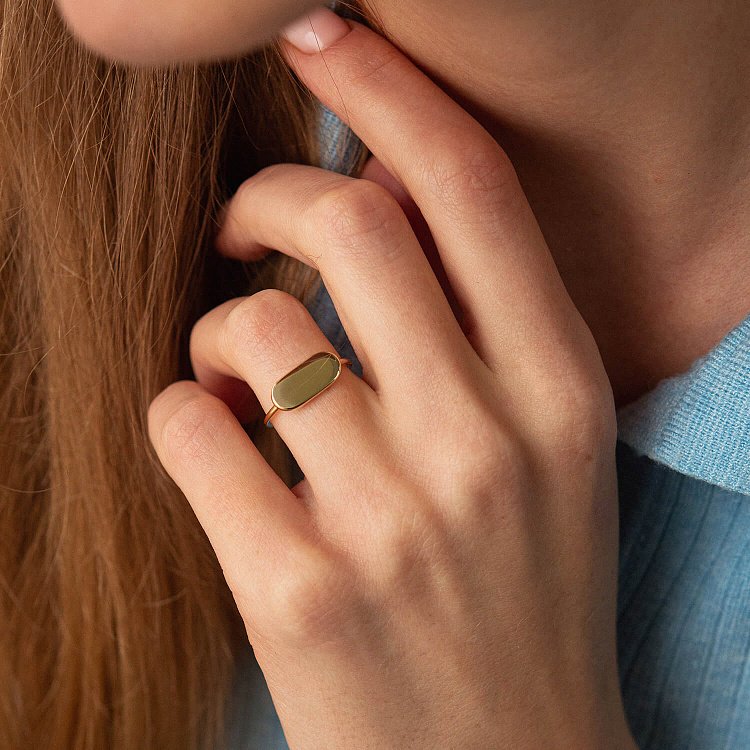 Кольцо в желтом золоте (возможна гравировка) к07206 от ювелирного магазина Оникс - 1