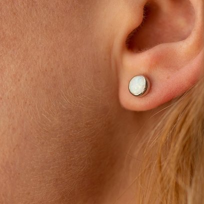 Золотые серьги-пусеты "Сияние" (синт. опал) 6 мм с05474 №4