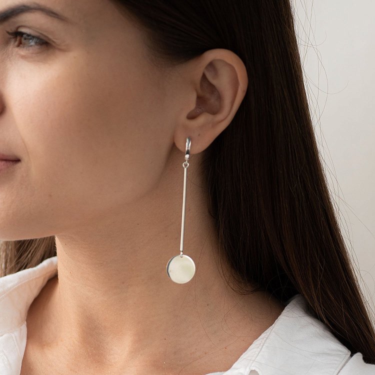 Срібні сережки без каменів "Асиметрія" 122236 від ювелірного магазину Онікс - 5