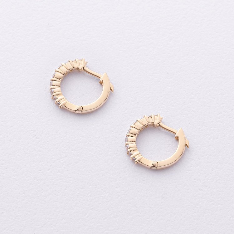 Сережки - кільця з фіанітами (жовте золото) с09172 від ювелірного магазину Онікс - 2