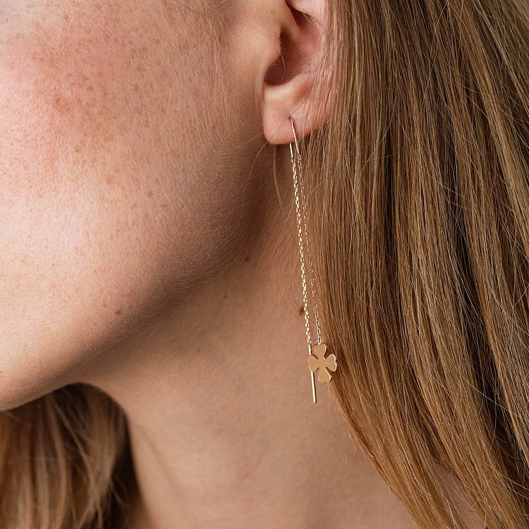 Золотые серьги - протяжки "Клевер" с05515 от ювелирного магазина Оникс - 3