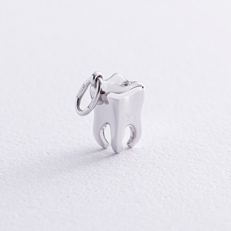 Золотий кулон "Зуб" з діамантом 110781121 від ювелірного магазину Онікс - 2