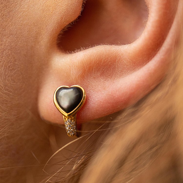 Золоті сережки "Сердечки" діамантами та перламутром сб0471sc від ювелірного магазину Онікс - 3