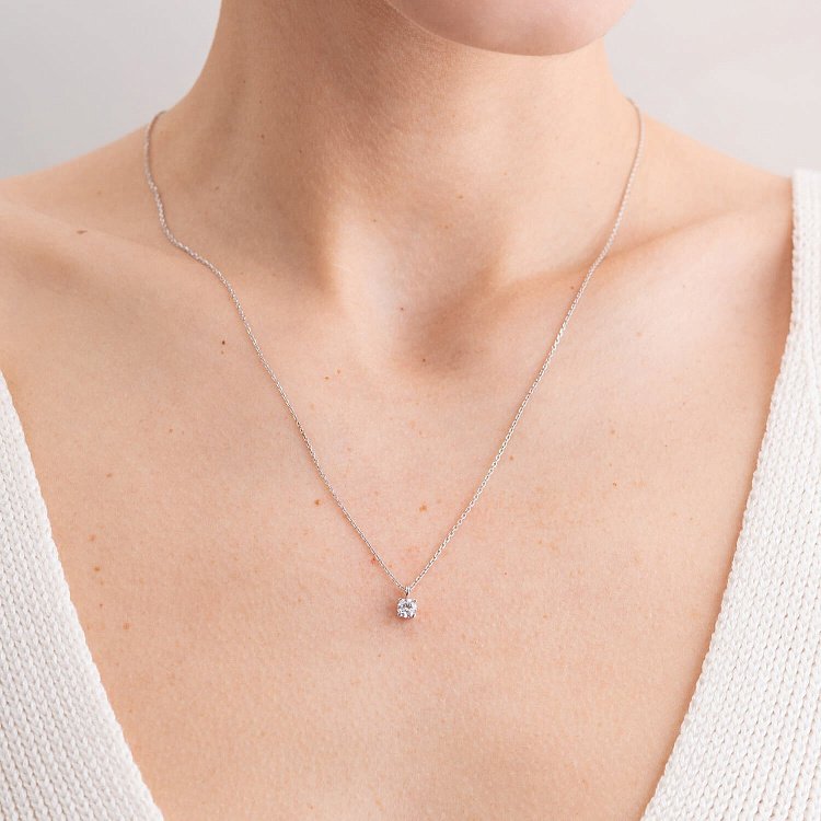 Колье в белом золоте с бриллиантом 719261121 от ювелирного магазина Оникс - 5