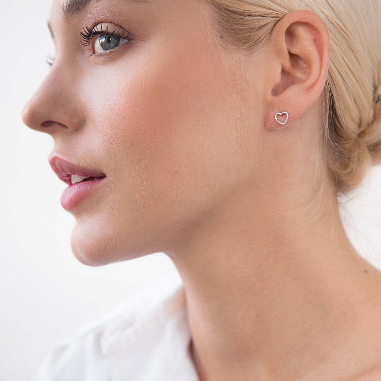 Срібні сережки - пусети "Сердечка" 122830 від ювелірного магазину Онікс - 2