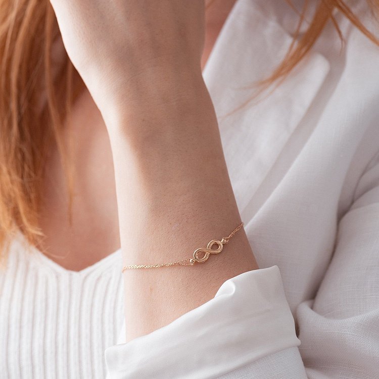 Браслет "Бесконечность" в красном золоте б05084 от ювелирного магазина Оникс - 1