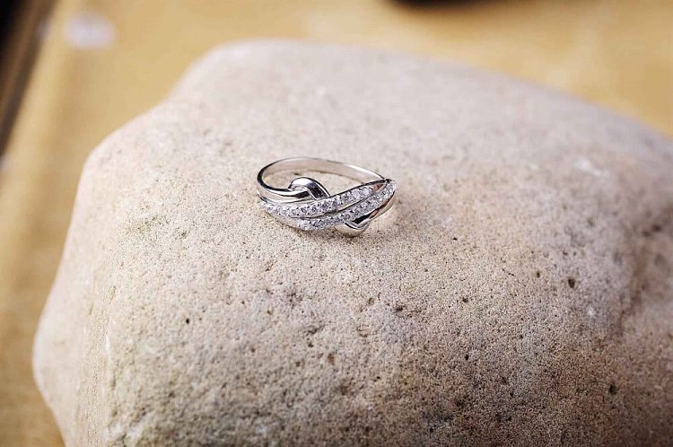 Каблучка (фіаніти, родій) 111278 від ювелірного магазину Онікс - 2