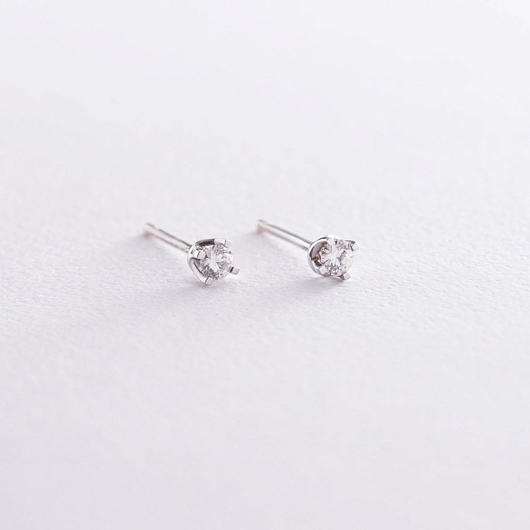 Золотые серьги-пусеты (бриллианты) ME34376ca от ювелирного магазина Оникс