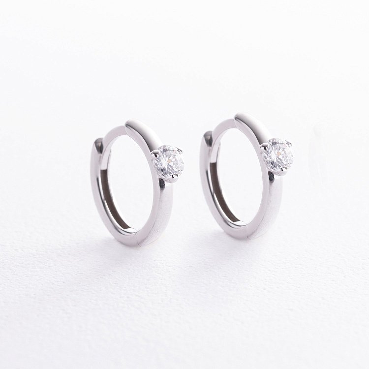 Серебряные серьги - кольца с фианитами OR111310 от ювелирного магазина Оникс